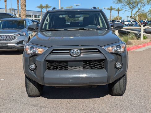 Used 2024 Toyota 4Runner SR5 image 8