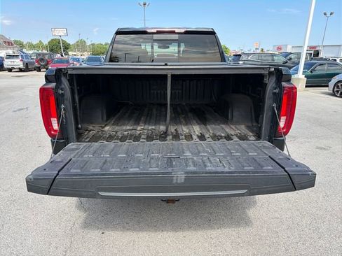 Used 2022 GMC Sierra 1500 SLT AWD/4WD image 24