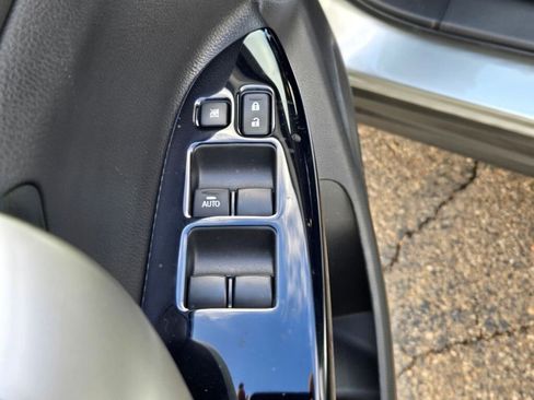 New 2025 Mitsubishi Eclipse Cross LE image 17