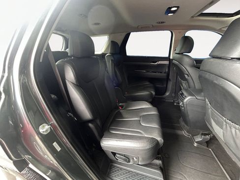 Used 2022 Hyundai Palisade SEL w/ Premium Package image 11