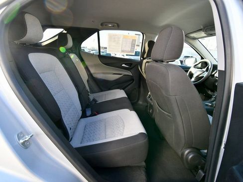 Used 2022 Chevrolet Equinox LT AWD/4WD image 19