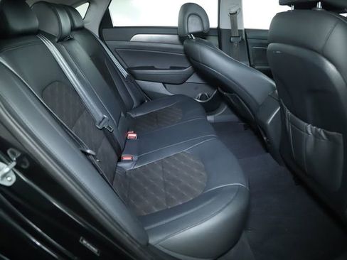 Used 2017 Hyundai Sonata Sport w/ Value Edition Package 02 image 37