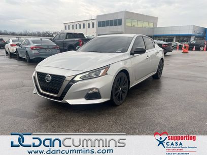 Used 2019 Nissan Altima 2.5 SR w/ SR Premium Package