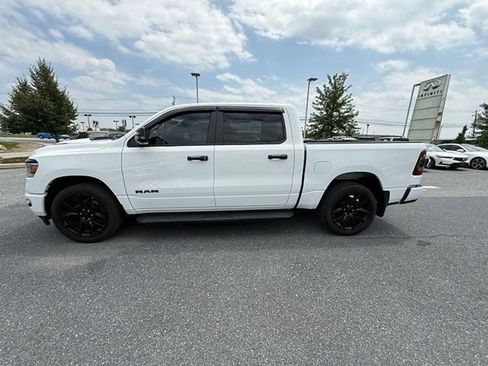Used 2024 RAM 1500 Laramie AWD/4WD image 7