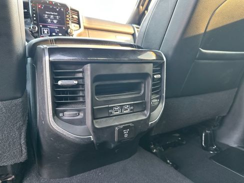 Used 2021 RAM 2500 Laramie w/ Night Edition AWD/4WD image 14