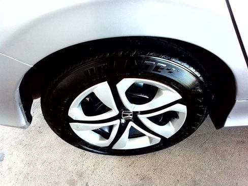 Used 2018 Honda Civic LX image 25