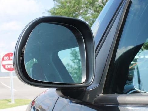 Used 2014 FIAT 500L Pop FWD image 8