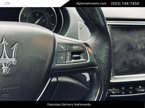 Used 2022 Maserati Levante GT AWD/4WD image 31