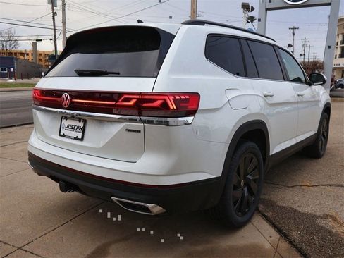 New 2026 Volkswagen Atlas SE AWD/4WD image 5
