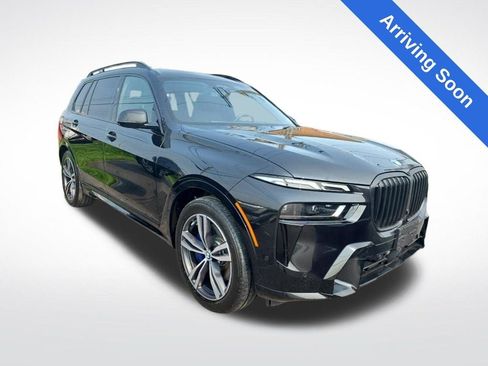 Used 2024 BMW X7 xDrive40i w/ M Sport Package AWD/4WD image 1