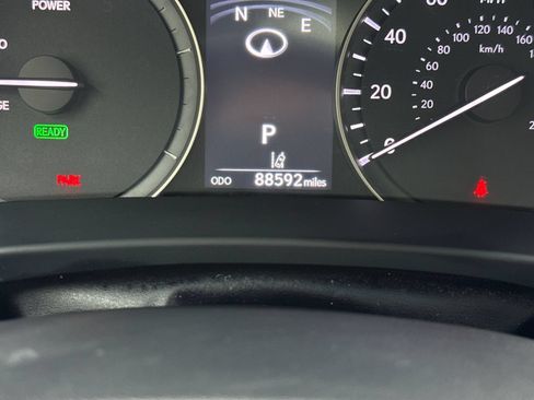 Used 2018 Lexus RX 450h AWD w/ Premium Package image 23