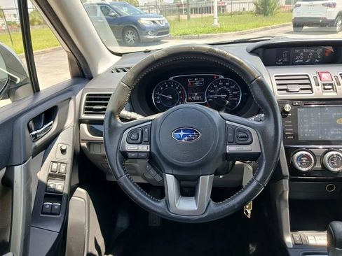 Used 2017 Subaru Forester 2.5i Limited AWD/4WD image 18