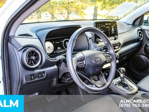 Used 2023 Hyundai Kona Limited image 25