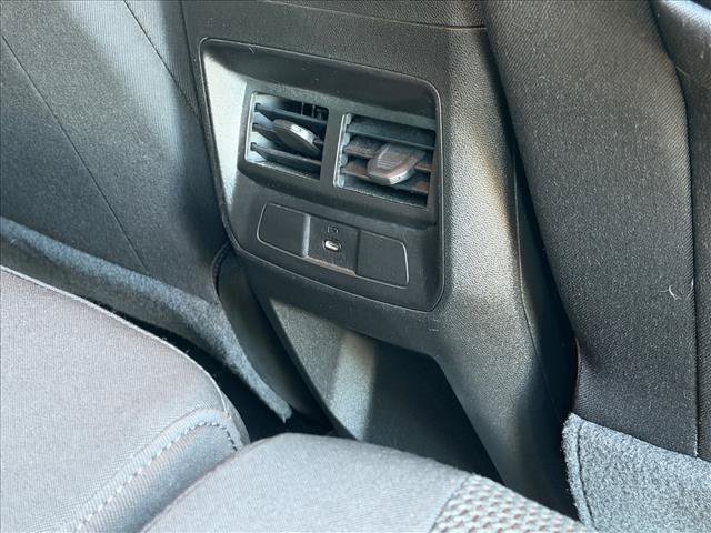 Used 2023 Chevrolet Colorado LT w/ LT Convenience Package II AWD/4WD image 11
