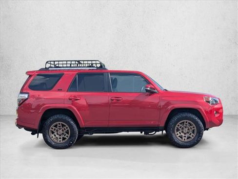 Used 2024 Toyota 4Runner SR5 Premium AWD/4WD image 4