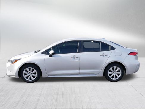 Certified 2025 Toyota Corolla LE w/ Convenience Package image 4