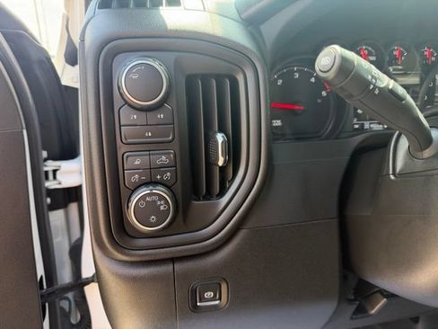 Used 2025 Chevrolet Silverado 3500 W/T AWD/4WD image 23