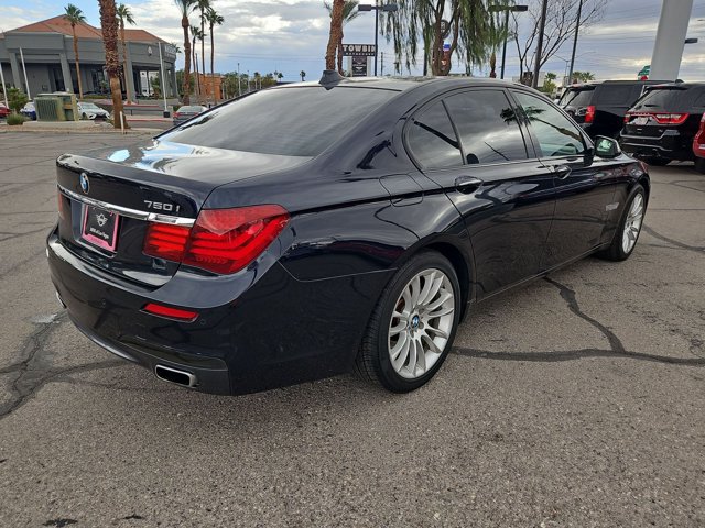 Used 2013 BMW 750i RWD image 5