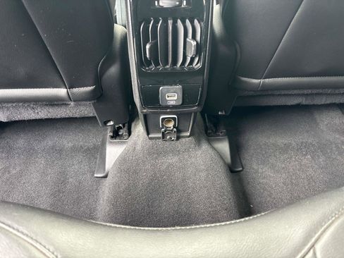 Used 2022 Jeep Compass Limited image 10