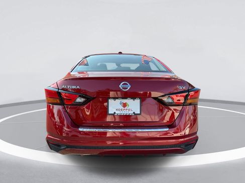 Certified 2022 Nissan Altima 2.5 SV image 5