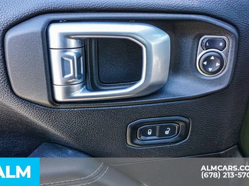 Used 2022 Jeep Wrangler Unlimited Sahara w/ Dual Top Group image 50