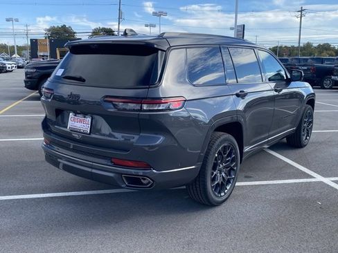 New 2025 Jeep Grand Cherokee L Summit image 8