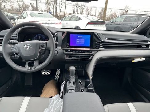 New 2026 Toyota Camry SE image 12