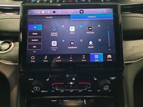 Used 2022 Jeep Grand Cherokee Limited 4xe AWD/4WD image 25