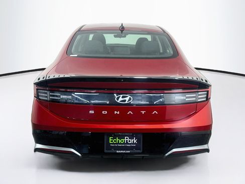 Used 2025 Hyundai Sonata SEL FWD image 7