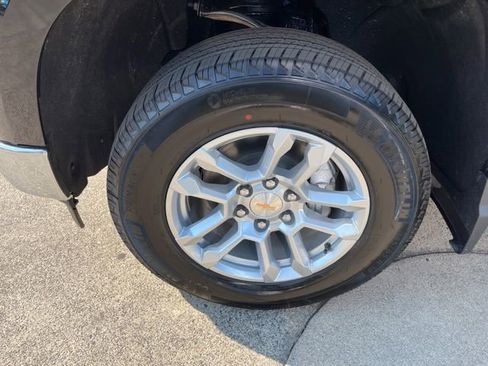 New 2026 Chevrolet Silverado 1500 LT image 21