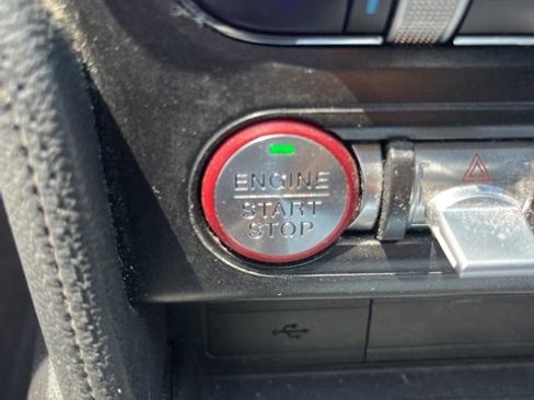 Used 2021 Ford Mustang Premium image 20