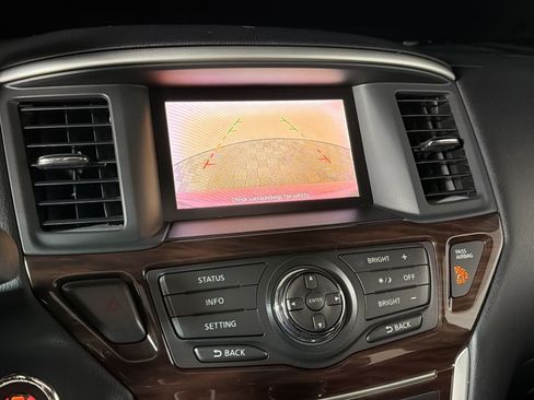 Used 2013 Nissan Pathfinder SL w/ SL Premium Pkg FWD image 23