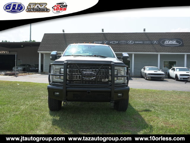 Used 2017 Ford F250 Platinum w/ FX4 Off-Road Package AWD/4WD image 4
