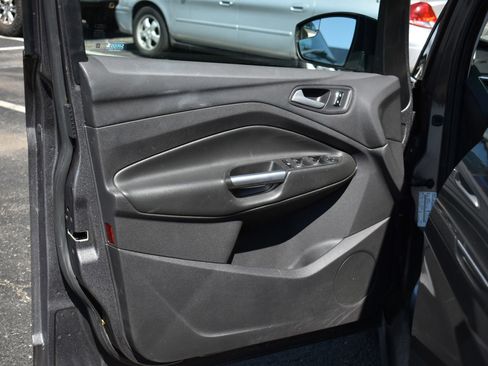 Used 2013 Ford C-MAX SEL FWD image 12