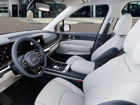 New 2026 Kia Carnival SX w/ SX Dark Edition Package FWD image 18