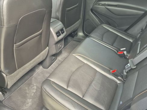 Used 2021 Chevrolet Equinox LT image 25