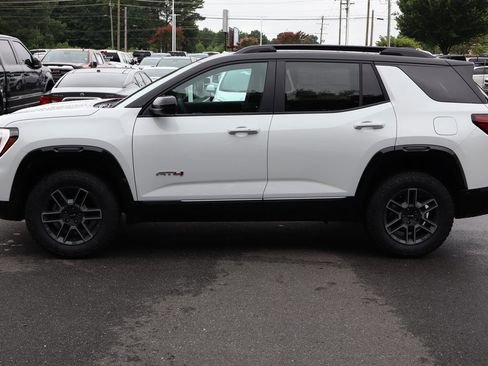 New 2026 GMC Terrain AT4 image 5