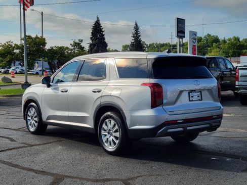 Used 2025 Hyundai Palisade SEL AWD/4WD image 3