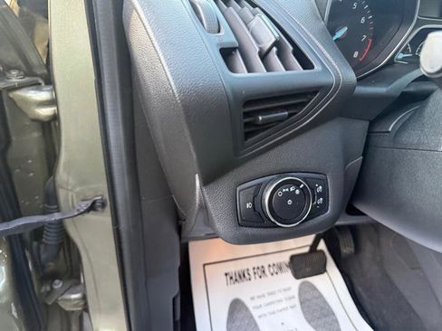 Used 2014 Ford Escape SE w/ Equipment Group 201A image 28