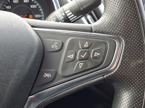 Used 2021 Chevrolet Malibu LT image 23