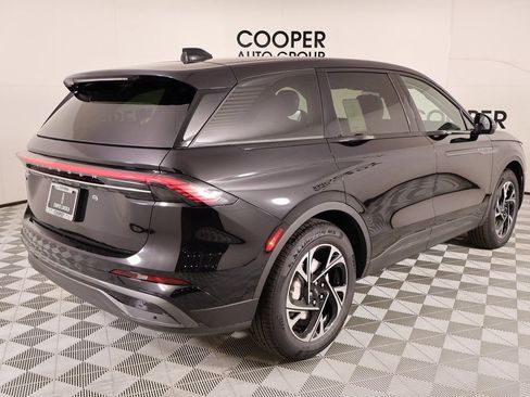 New 2026 Lincoln Nautilus Premier w/ Equipment Group 102A AWD/4WD image 22
