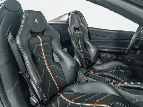 Certified 2018 Ferrari 488 Spider RWD image 40