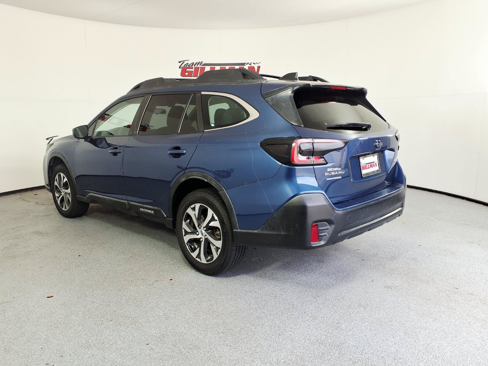 Used 2021 Subaru Outback AWD/4WD image 4