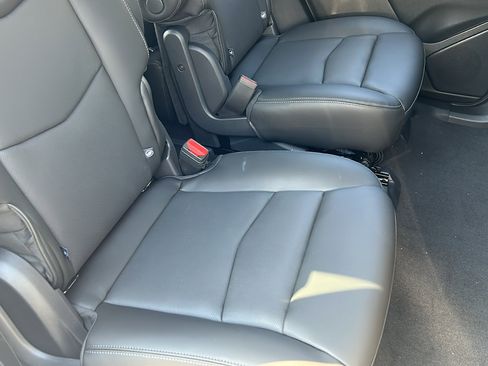 New 2025 Cadillac XT6 Premium Luxury w/ Technology Package image 13