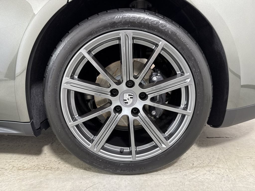 Certified 2026 Porsche Panamera 4 AWD/4WD image 14