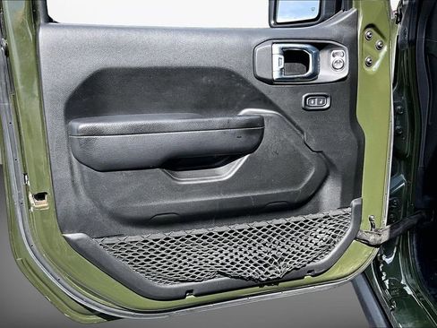 Used 2022 Jeep Gladiator Sport AWD/4WD image 20
