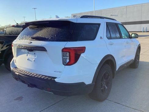 Used 2023 Ford Explorer Timberline w/ Timberline Technology Package image 12