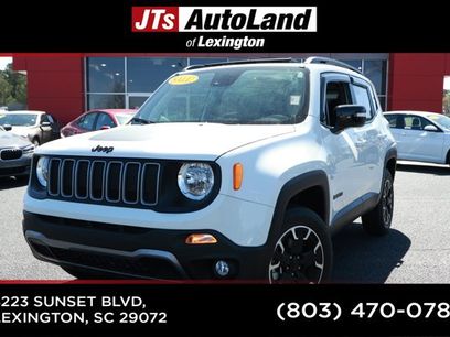 Used 2023 Jeep Renegade Latitude w/ Sun/Sound Group