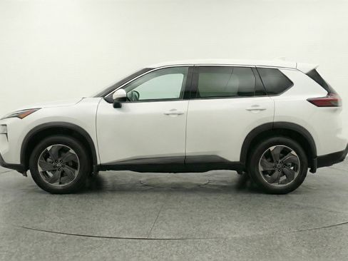 Used 2025 Nissan Rogue SV AWD/4WD image 5
