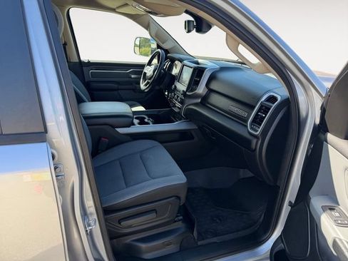Used 2019 RAM 1500 Big Horn AWD/4WD image 15